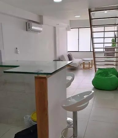 Economico Apartaestudio Edificio Frente A La Playa *